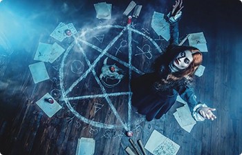 Evil Eye Protection in Toronto among many people