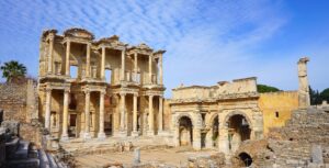 celsus-library-2670527_1920