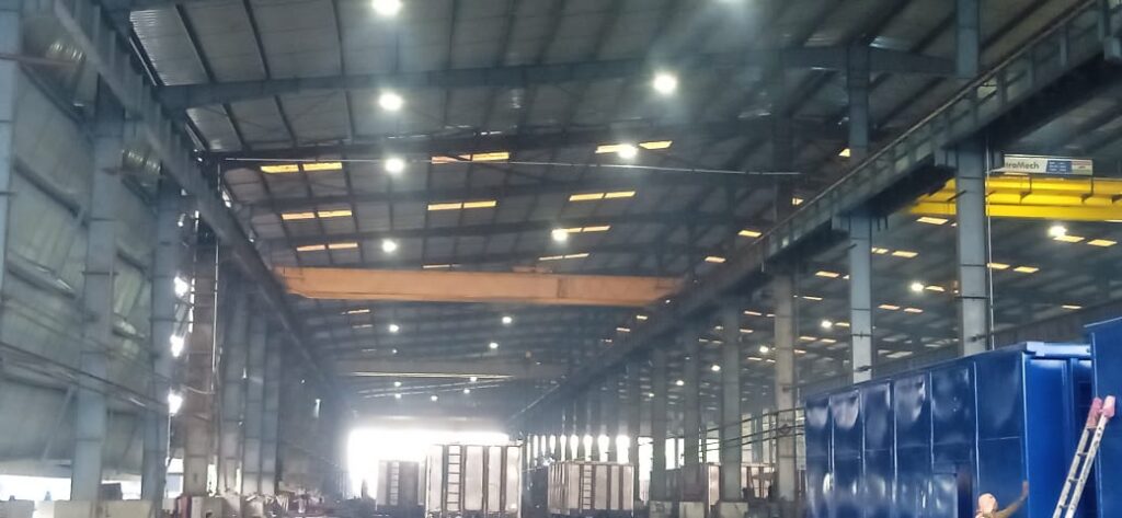 Industrial shed engineered with a steel structure for safe, durable, and large-scale industrial operations.