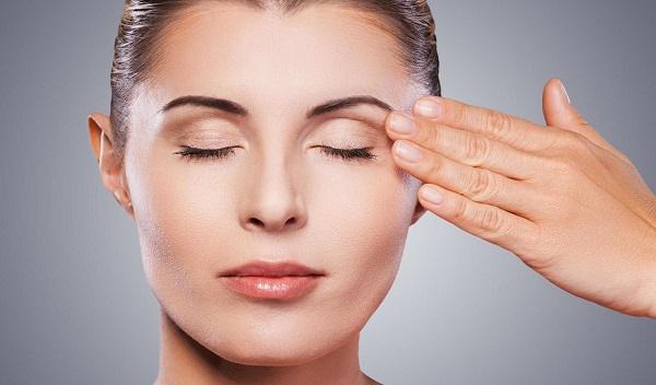 Does a Forehead Lift Help Reduce Wrinkles Fast