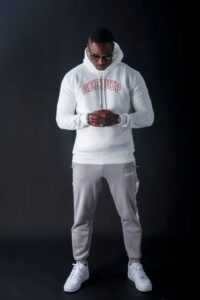 Geedup-Hoodie-Proud-Team-Logo-WhiteRed-430x645