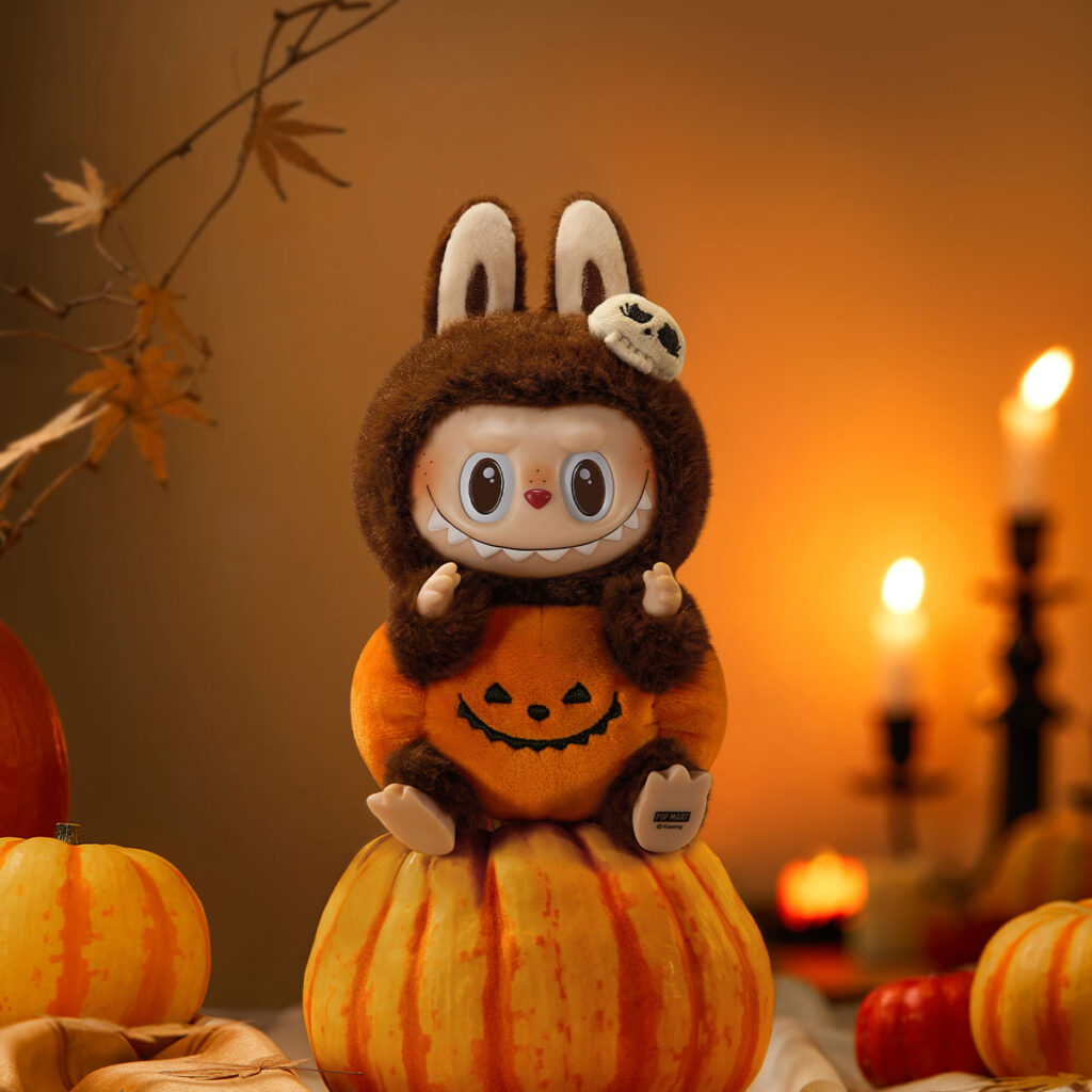 Happy-Halloween-Plush-Pendant-LABUBU-Vinyl1-Party-Series-–-Sitting-Pumpkin