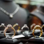 How Can Online Shops Best Display Artisan-Crafted Pieces?