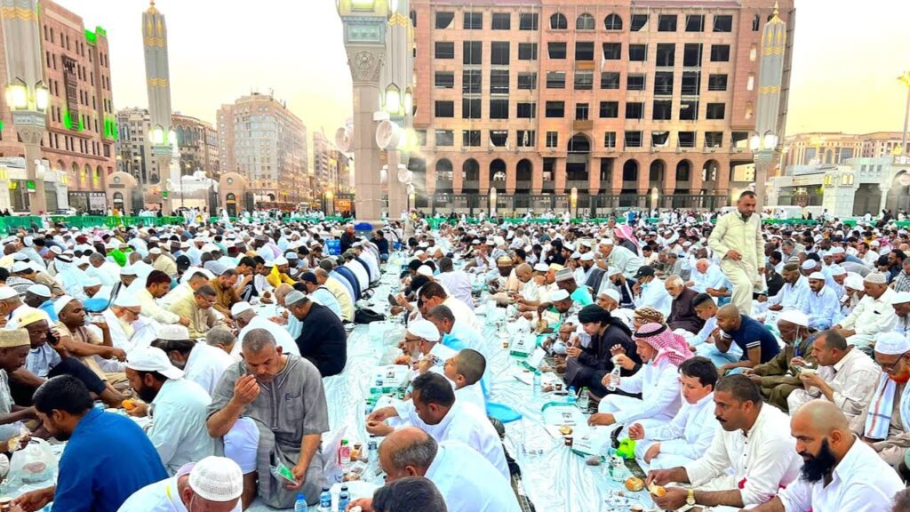 Sponsor Iftar at Masjid al-Haram