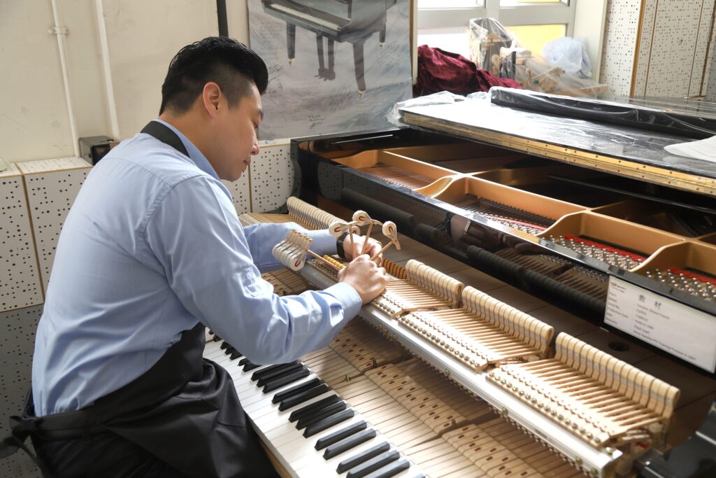 Piano tuning service