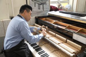 Piano tuning service