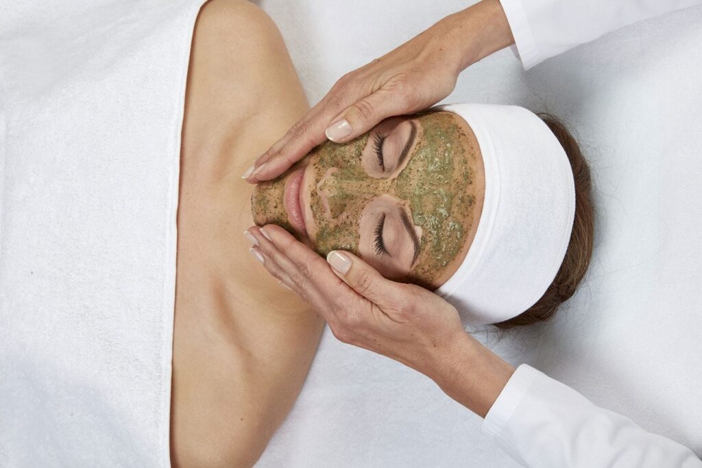 علاج التقشير الأخضر في أبو ظبي