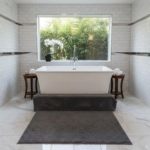 Luxury Hydrotherapy Bathtub with Heater
