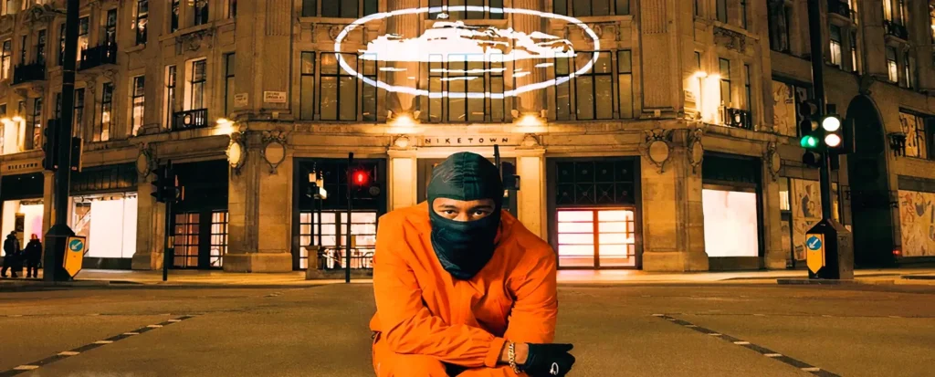 Scopri Corteiz, il brand streetwear di tendenza. Esplora pantaloni Corteiz, magliette e pantaloncini per uno stile urbano autentico e moderno.