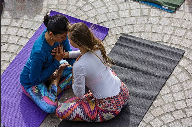 Integration Coaching vs Spiritual Coaching