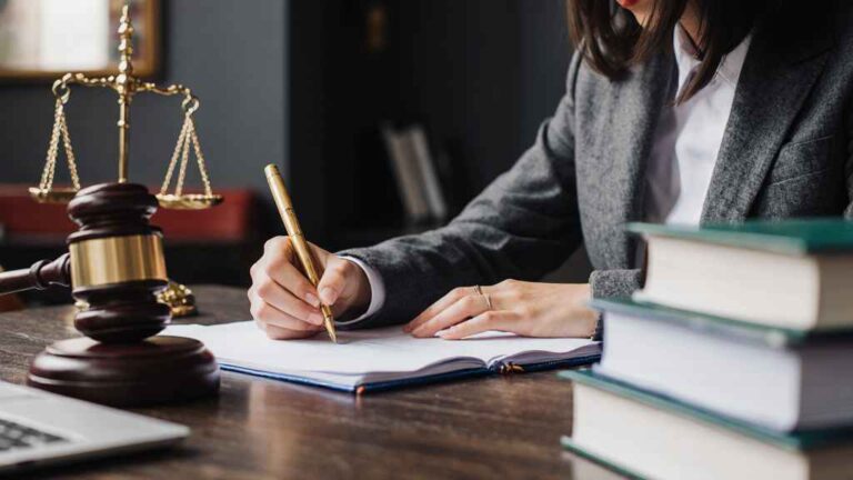 law writing