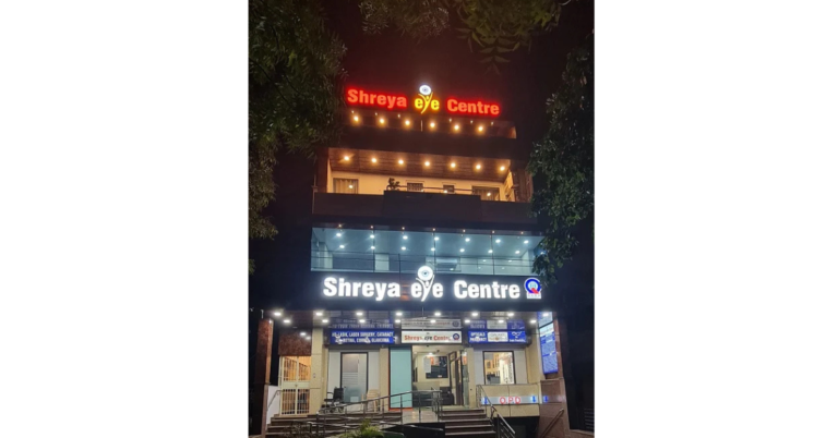 Best Eye Hospital in Delhi providing advanced eye care at Shreya Eye Centre