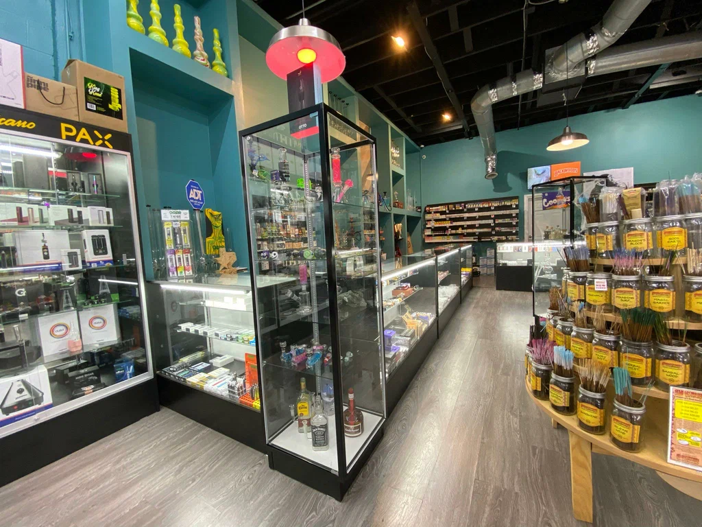Best smoke shop