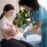 newborn-nurse-at-home