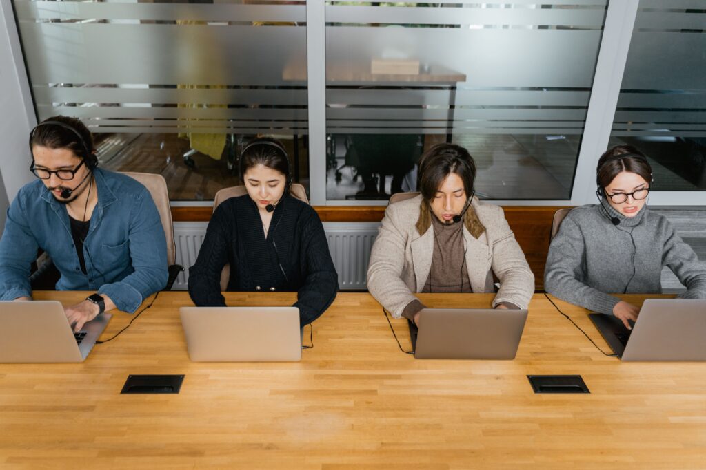 Online Retailers Contact Centers