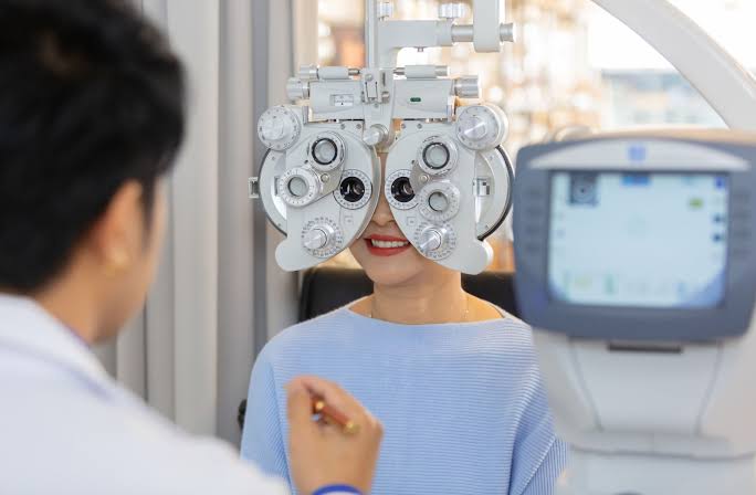 Eye Exams in Hamilton | Krystal Vision Optical