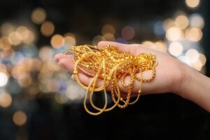 Fueling Short-Term Working Capital with Gold Loans in Raipur: A User Journey