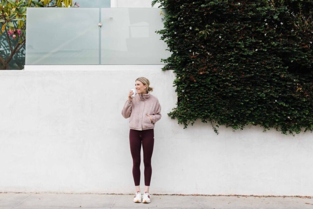 Can Vuori Work for a Monochrome Wardrobe?