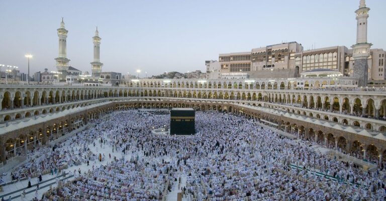 Are All-Inclusive Umrah Packages Worth It for UK Pilgrims?