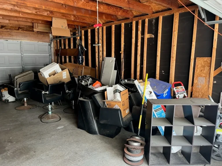 Residential junk removal services milford