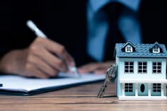 Seven step flowchart showing the probate process in London with Farani Taylors
