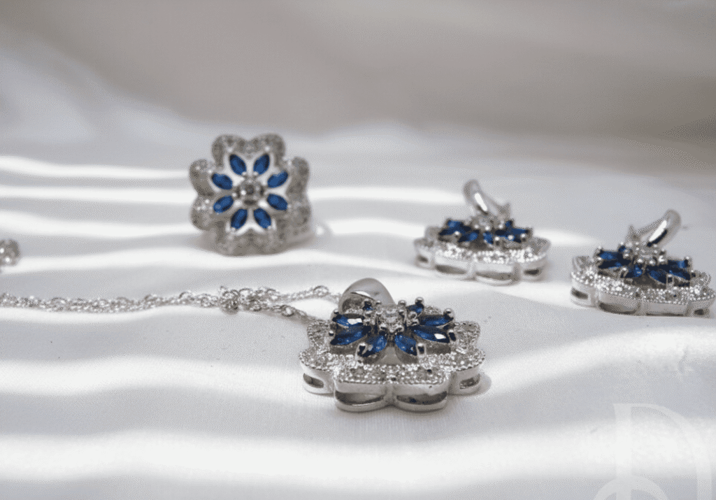 What Services Should You Expect From a Professional Jeweler