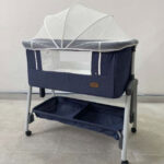 Portable baby bed for travel